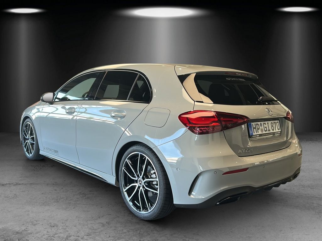 Mercedes-Benz A 180 2025