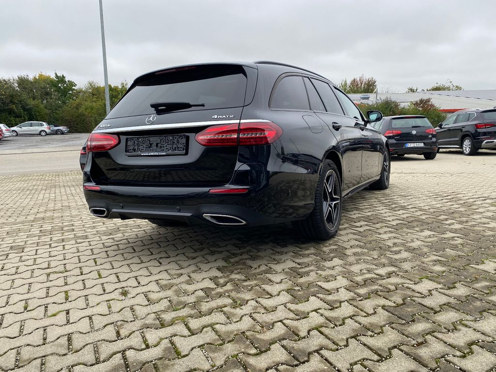 Mercedes-Benz E 300 2021