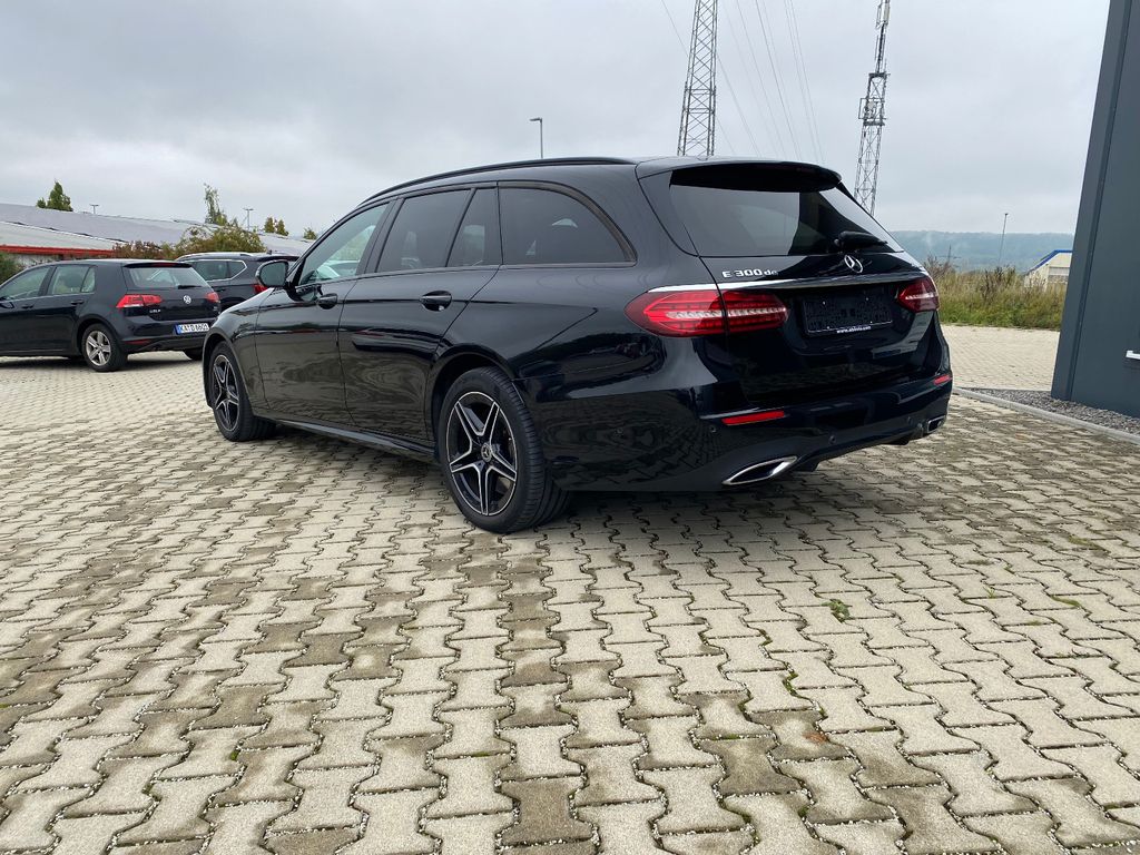 Mercedes-Benz E 300 2021