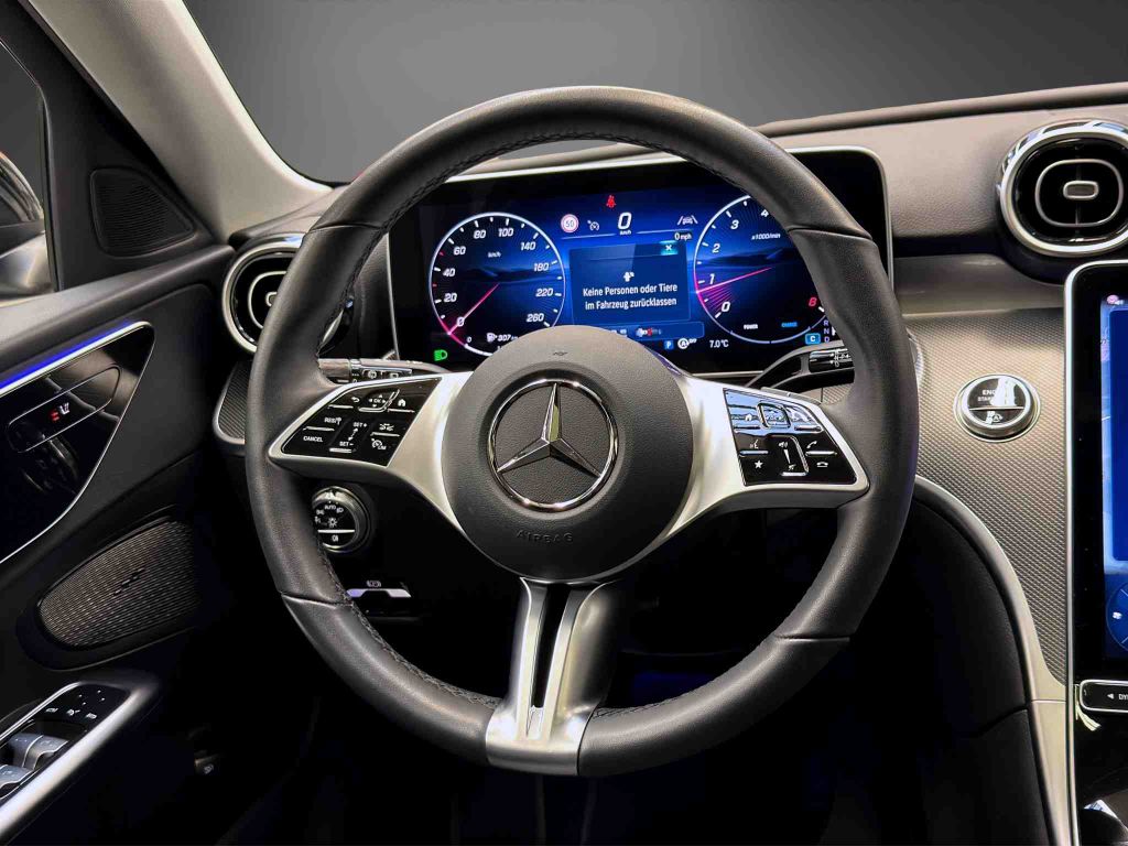 Mercedes-Benz C 200 2024