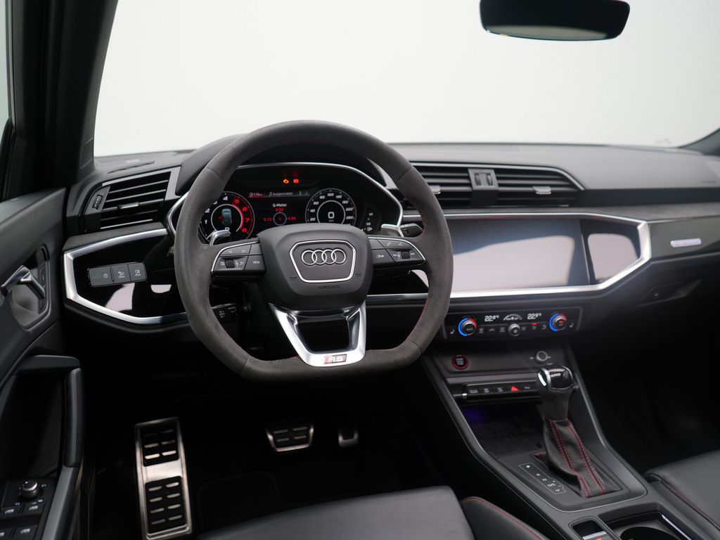 Audi RSQ3 2022