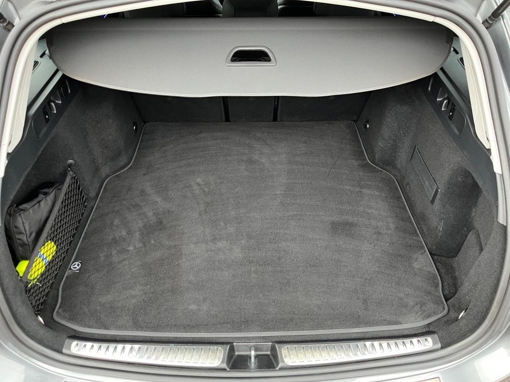 Mercedes-Benz C 220 2024