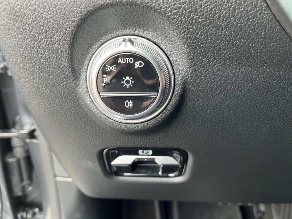 Mercedes-Benz C 220 2024