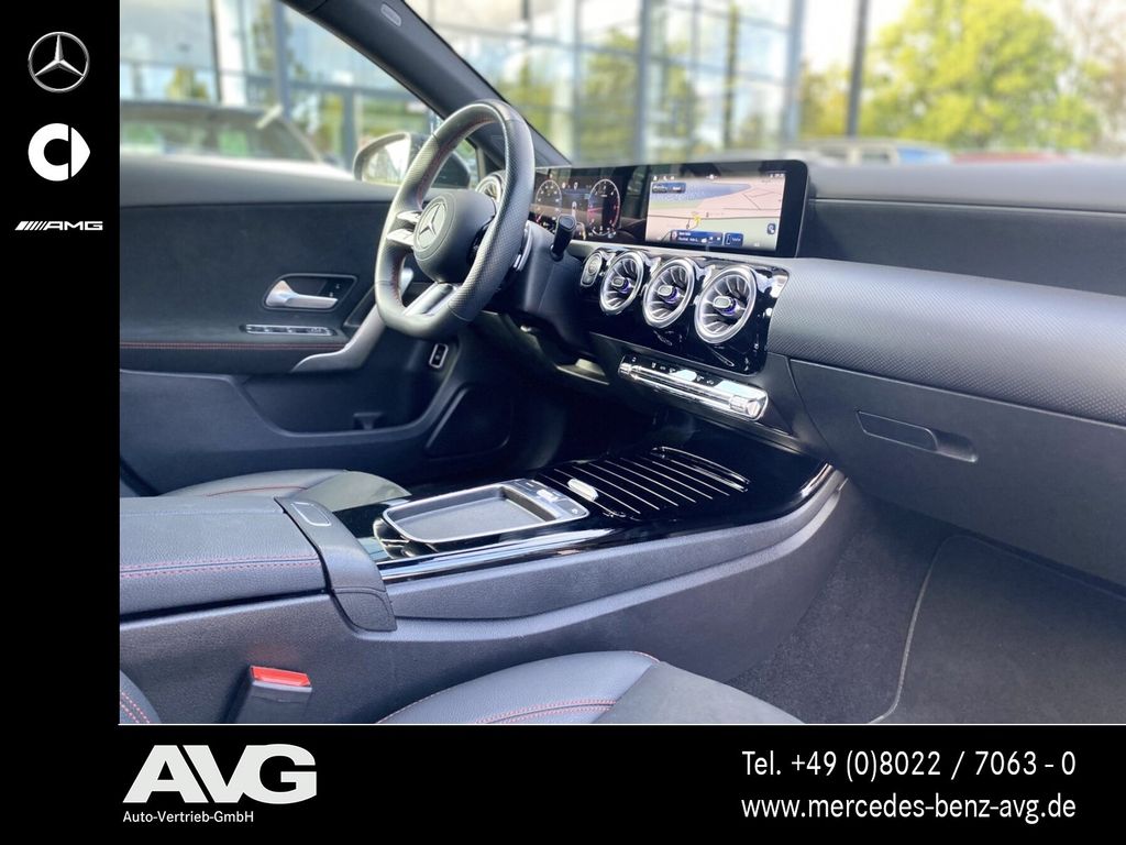 Mercedes-Benz A 220 2024