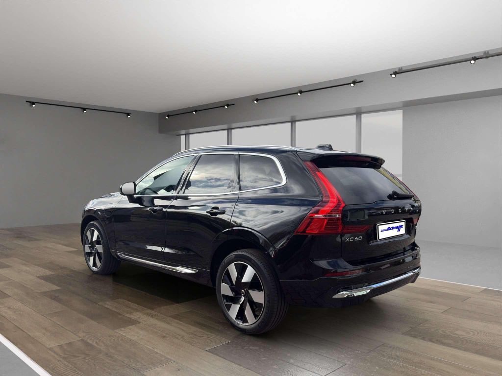 Volvo XC60 2025