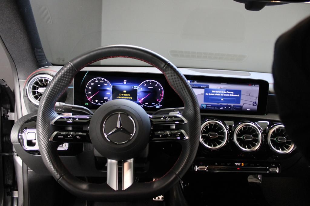 Mercedes-Benz CLA 200 2024