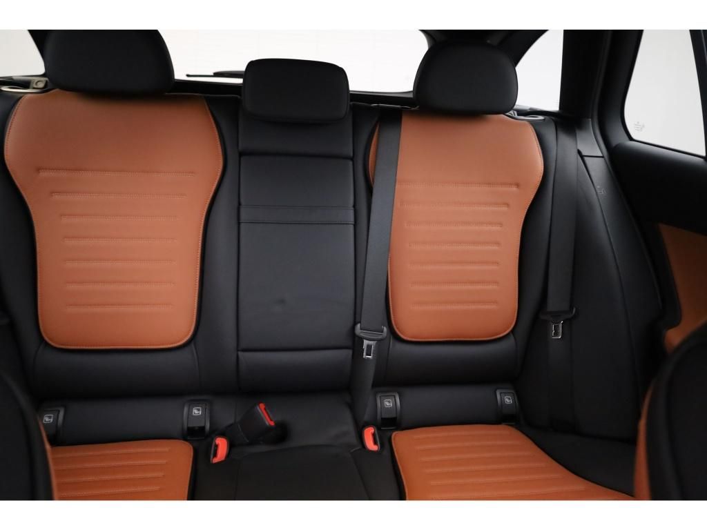 Mercedes-Benz C 200 2023