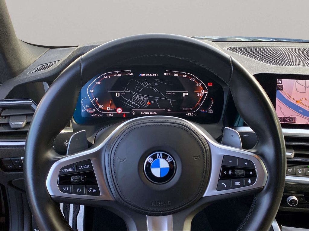 BMW M240i 2022