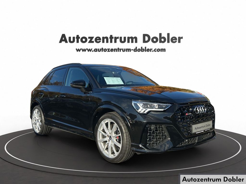 Audi RSQ3 2021