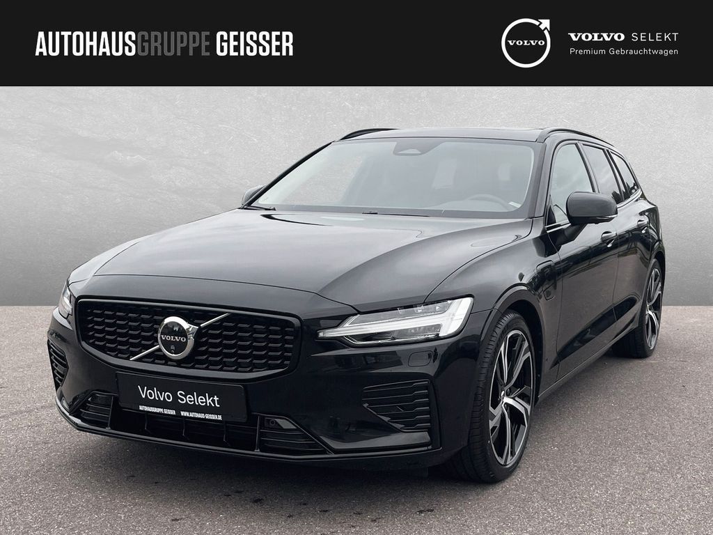 Volvo V60 2025