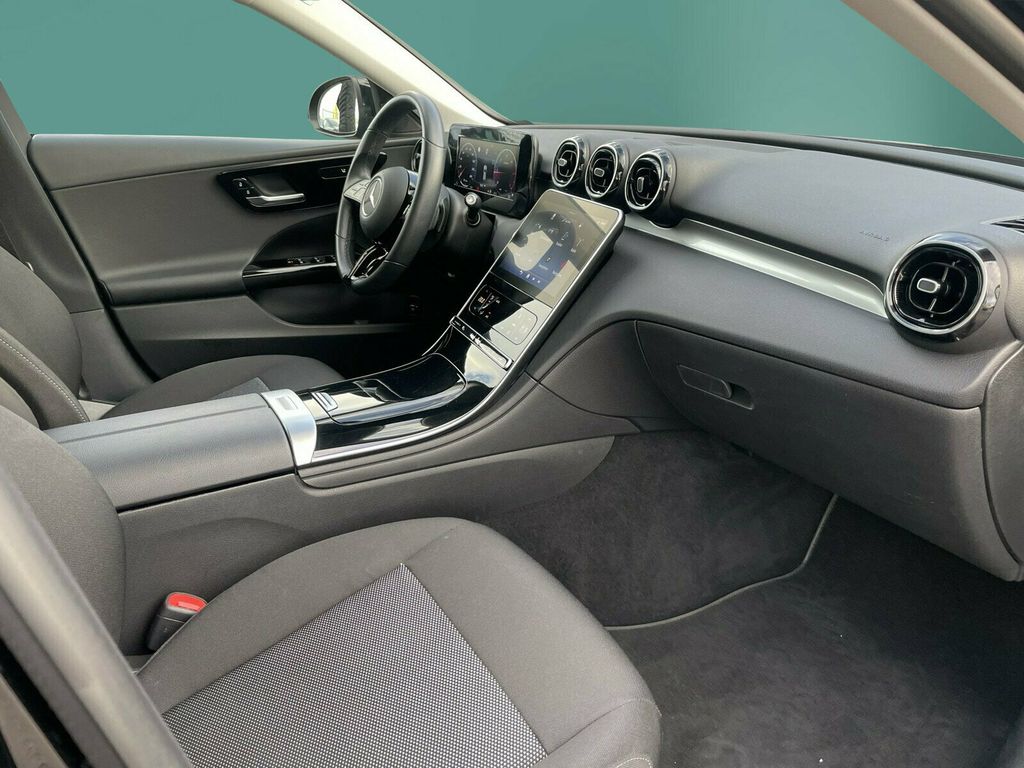 Mercedes-Benz C 200 2023