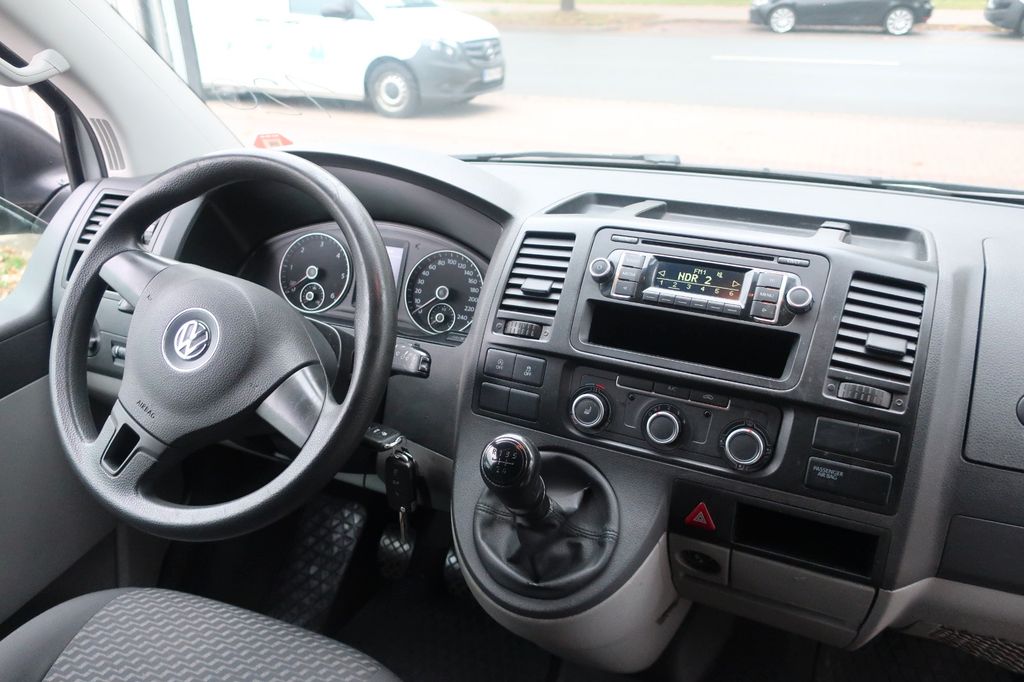 Volkswagen T5 Transporter 2015