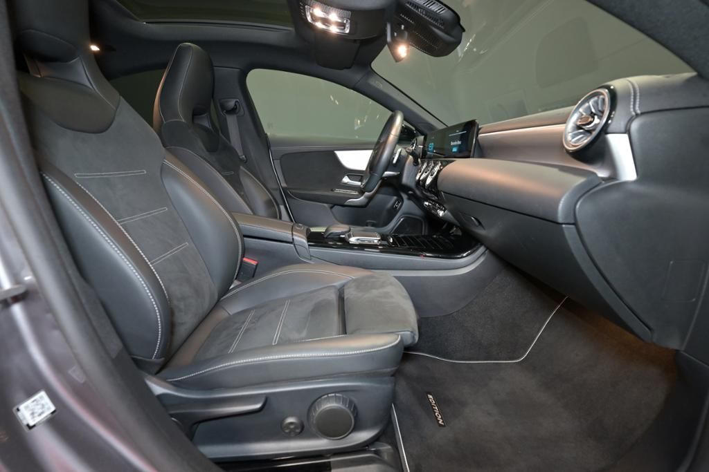 Mercedes-Benz CLA 250 2021