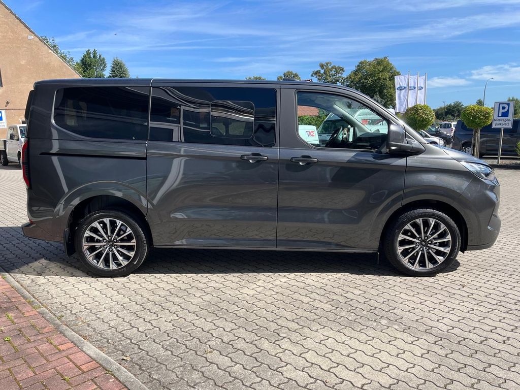 Ford Tourneo Custom 2025
