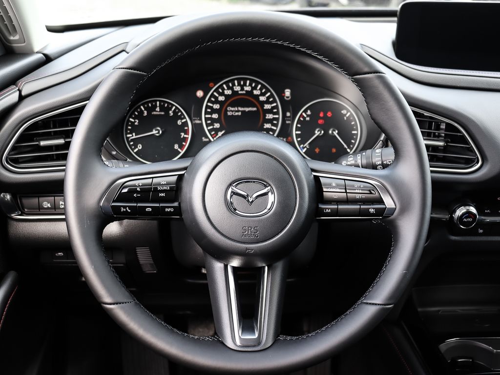 Mazda CX-30 2025