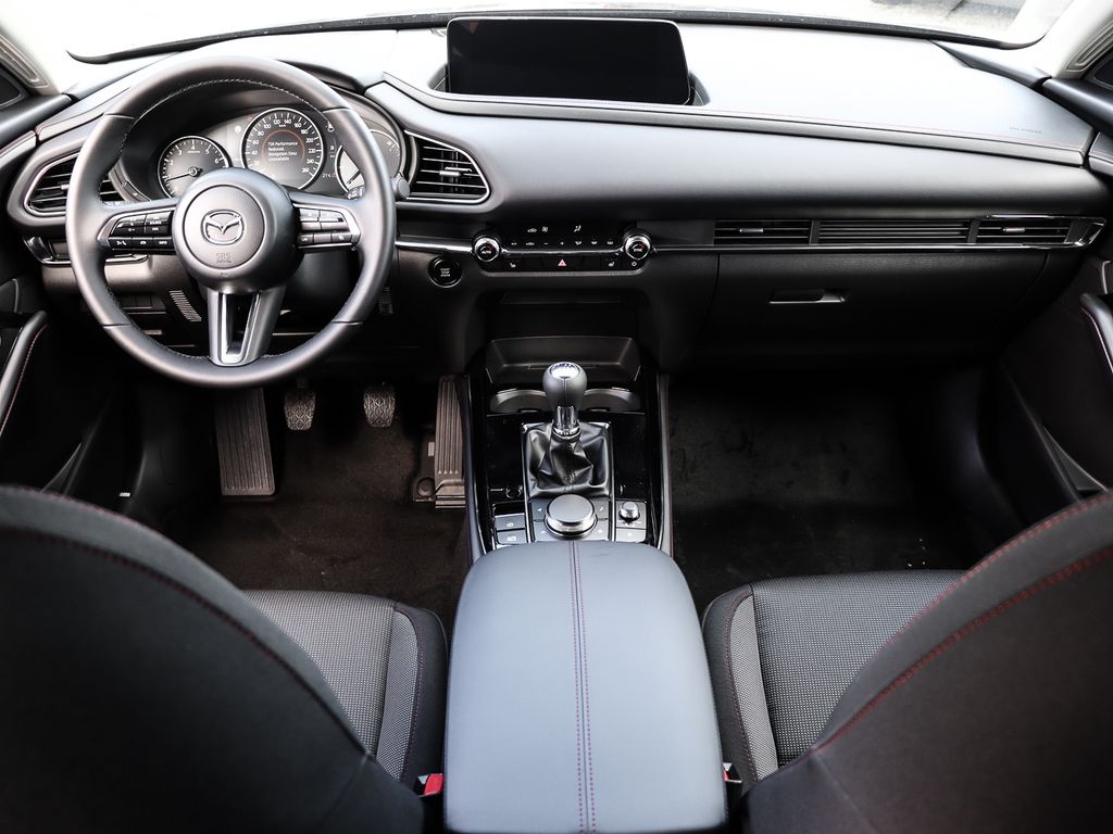 Mazda CX-30 2025
