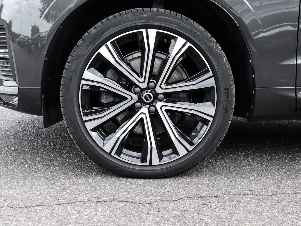 Volvo XC60 2022