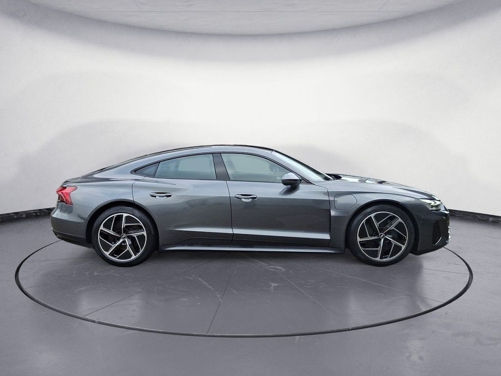 Audi e-tron GT 2021