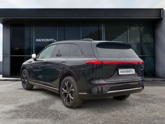 XPENG G9
