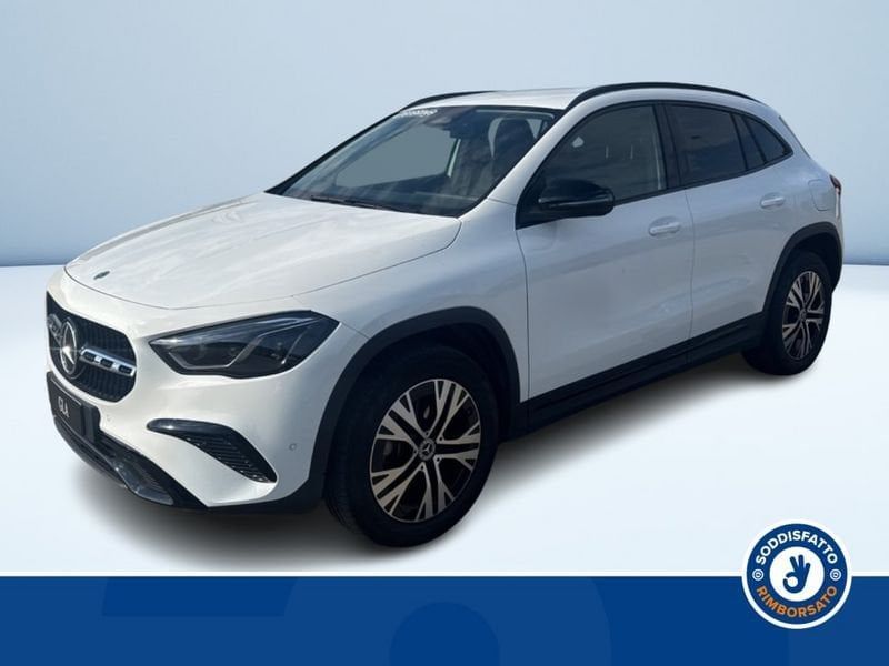 Mercedes-Benz GLA 200 2025