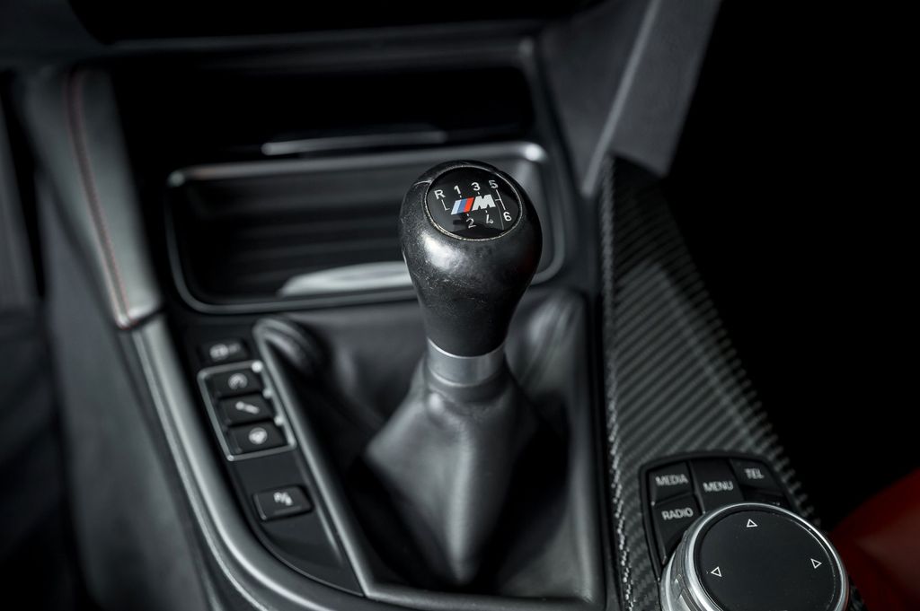 BMW M4 2015
