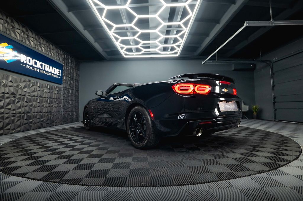 Chevrolet Camaro 2020