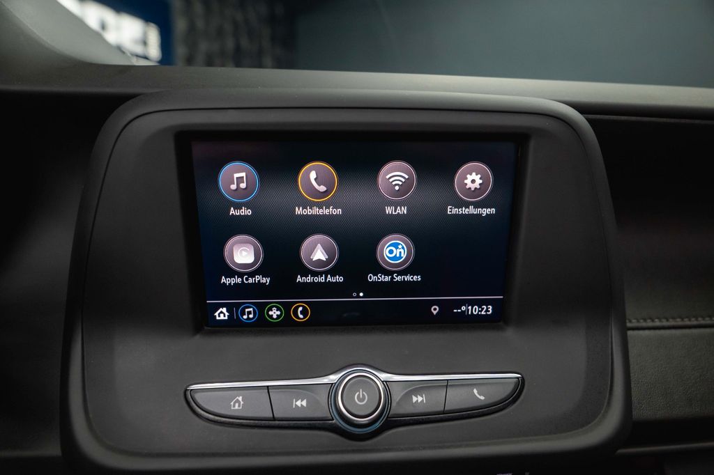 Chevrolet Camaro 2020