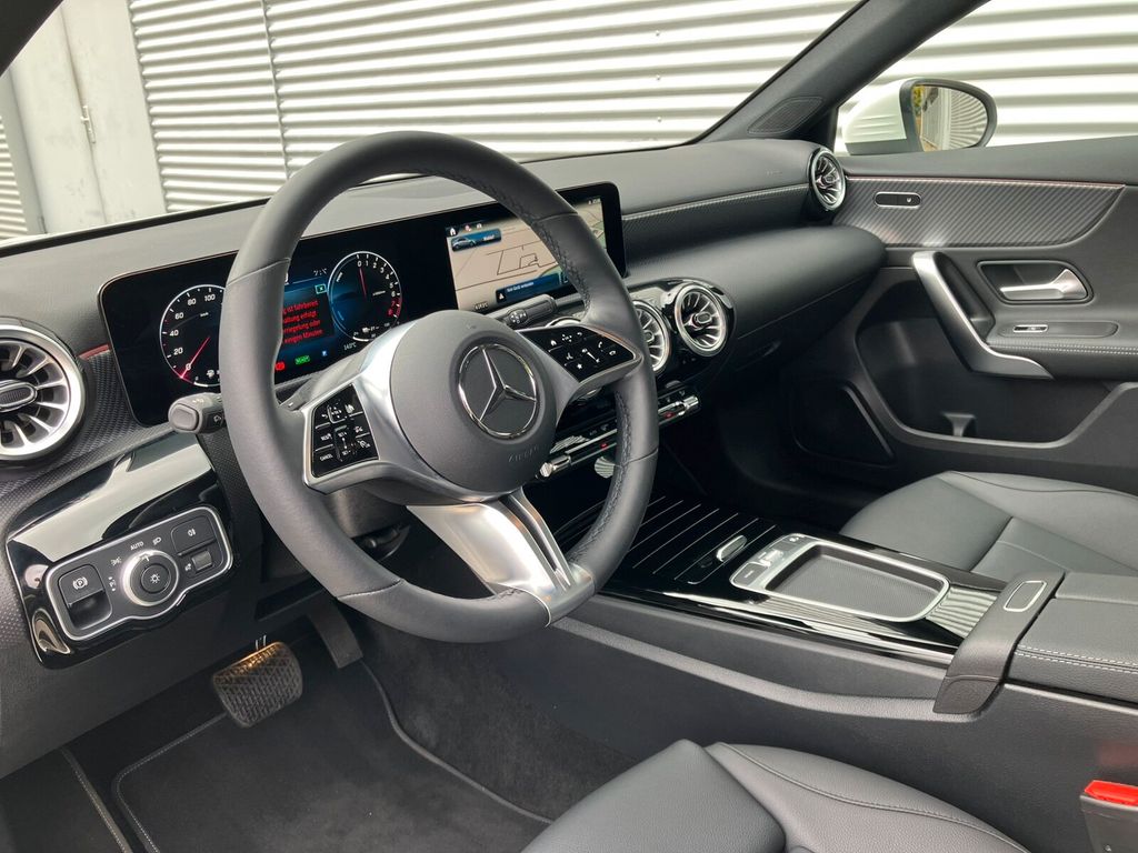 Mercedes-Benz A 250 2024