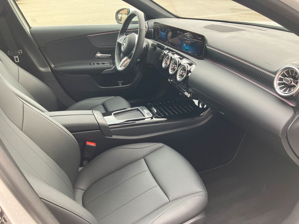 Mercedes-Benz A 250 2024