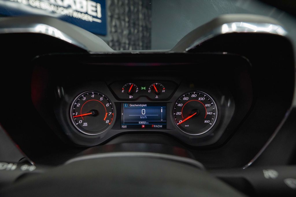 Chevrolet Camaro 2020