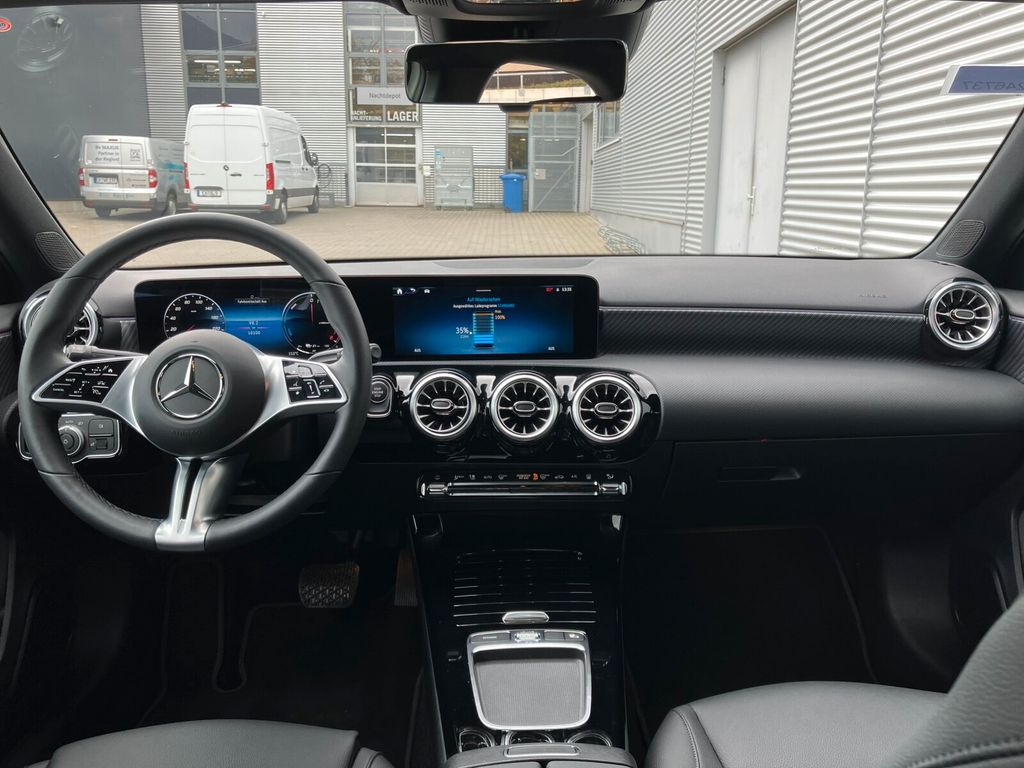 Mercedes-Benz A 250 2024