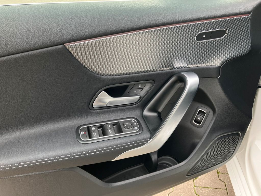 Mercedes-Benz A 250 2024