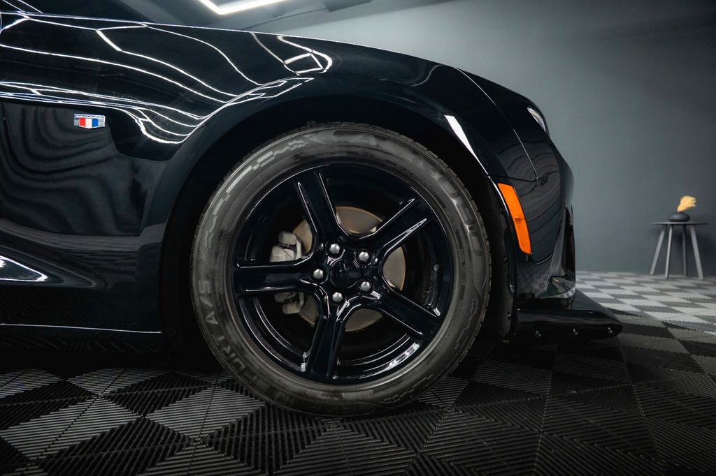 Chevrolet Camaro 2020