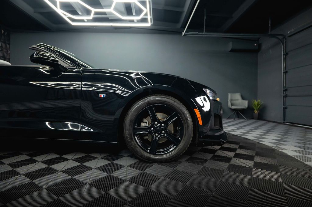 Chevrolet Camaro 2020