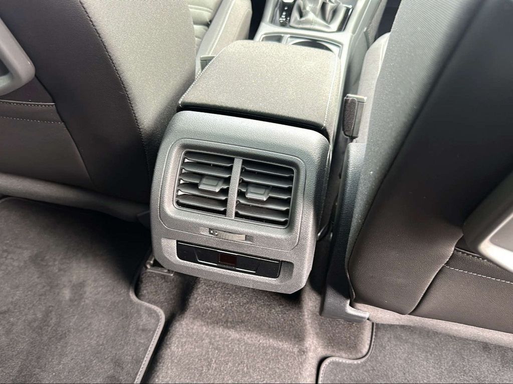 Volkswagen Touran 2025