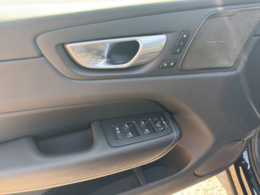 Volvo XC60 2024