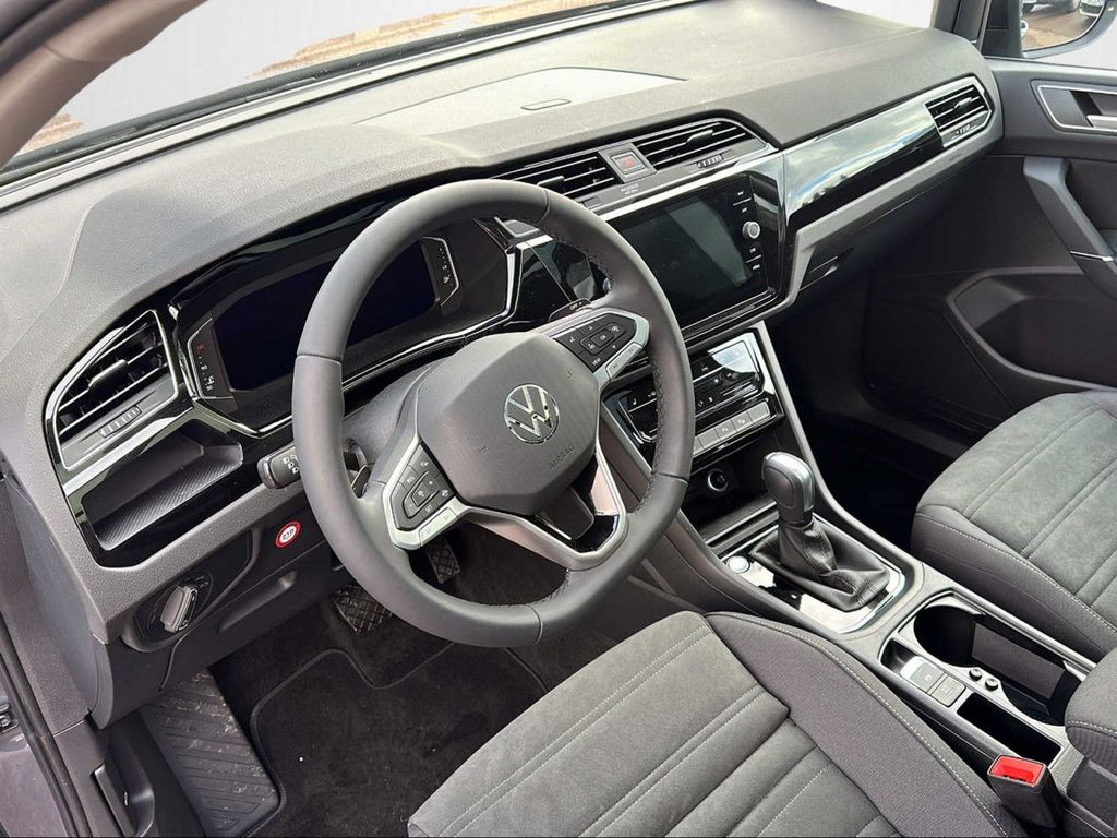 Volkswagen Touran 2025