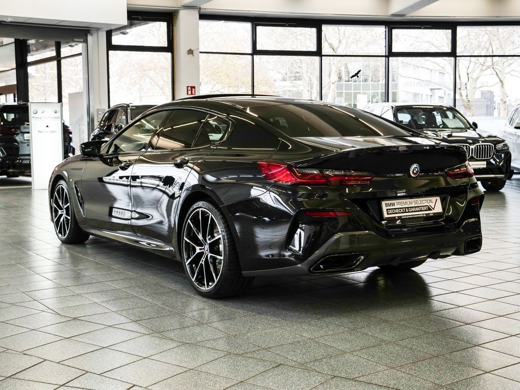 BMW M850 2022