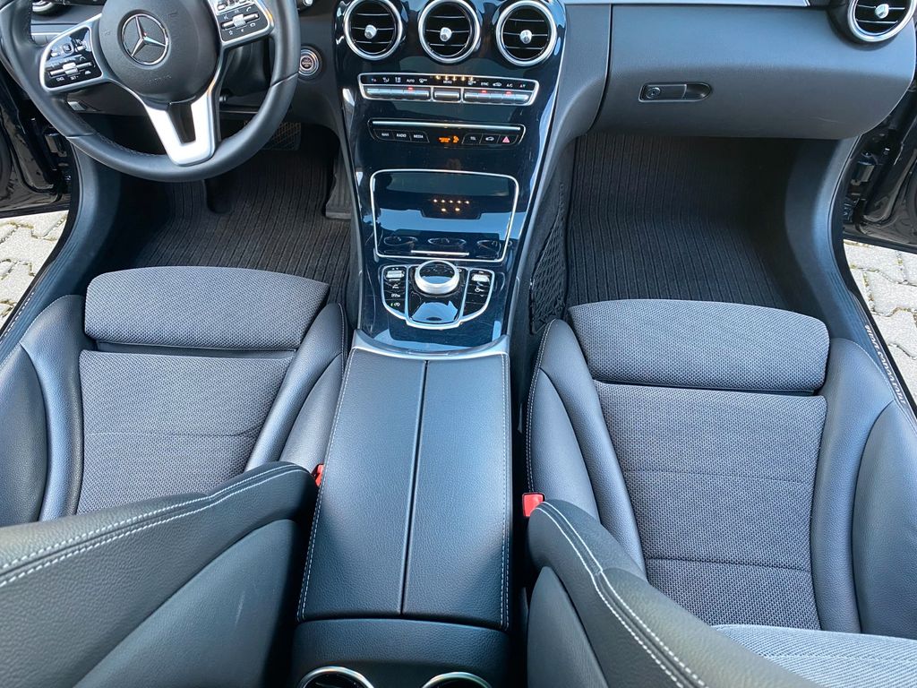 Mercedes-Benz C 200 2020