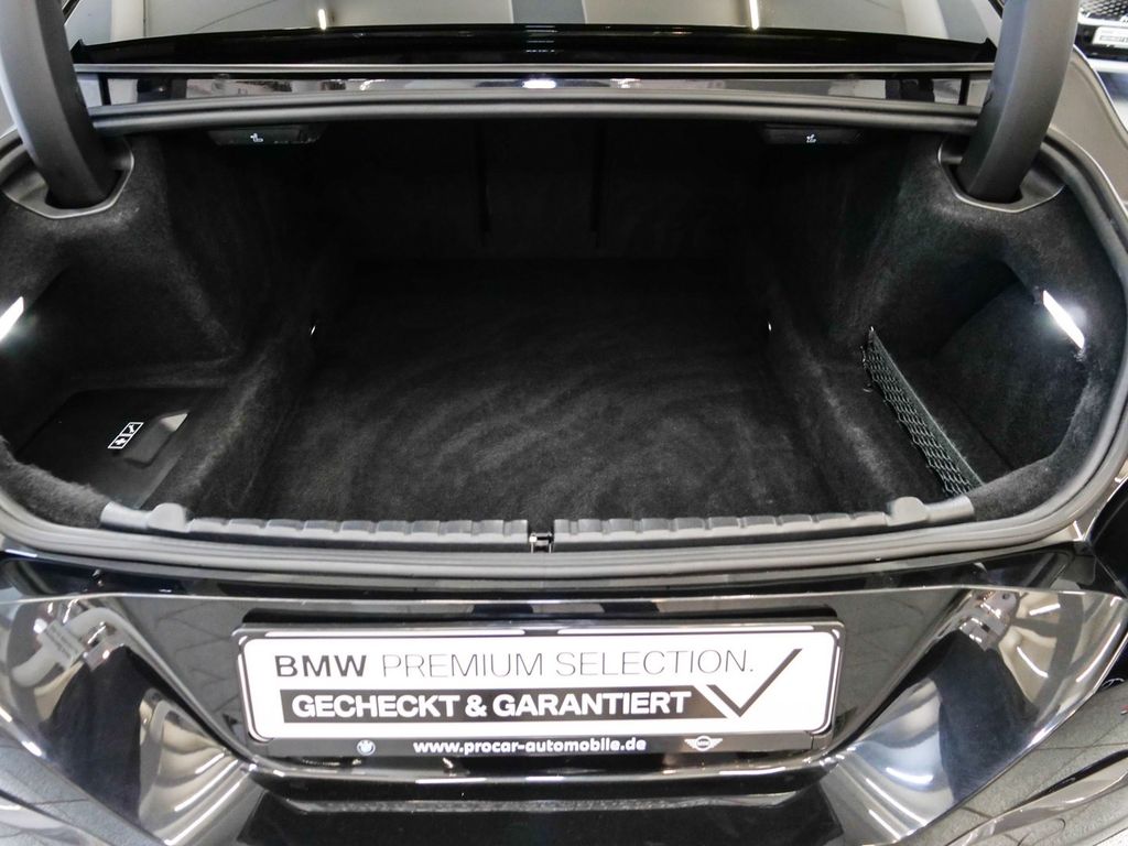 BMW M850 2022