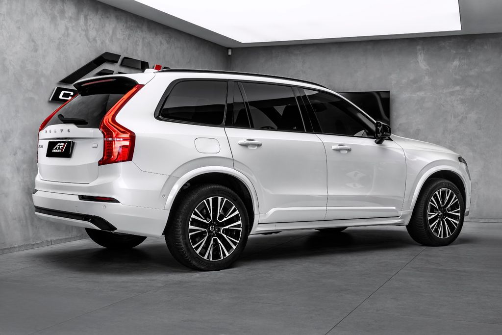 Volvo XC90 2023