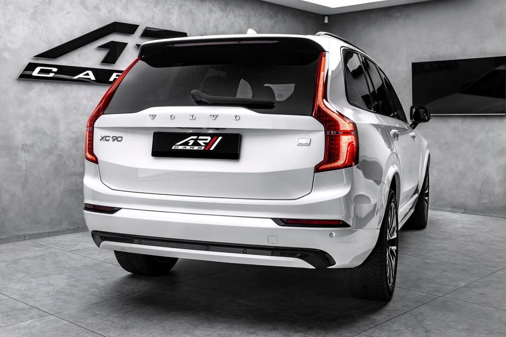 Volvo XC90 2023