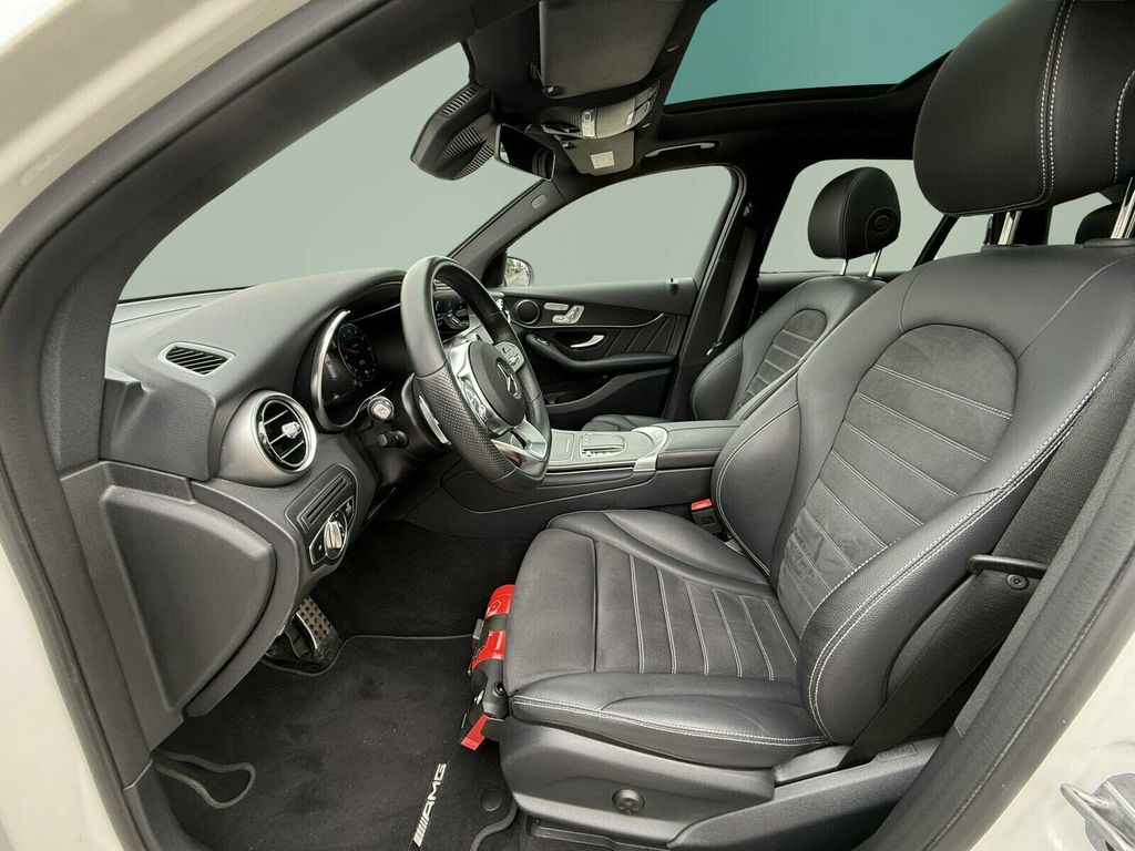 Mercedes-Benz GLC 300 2022