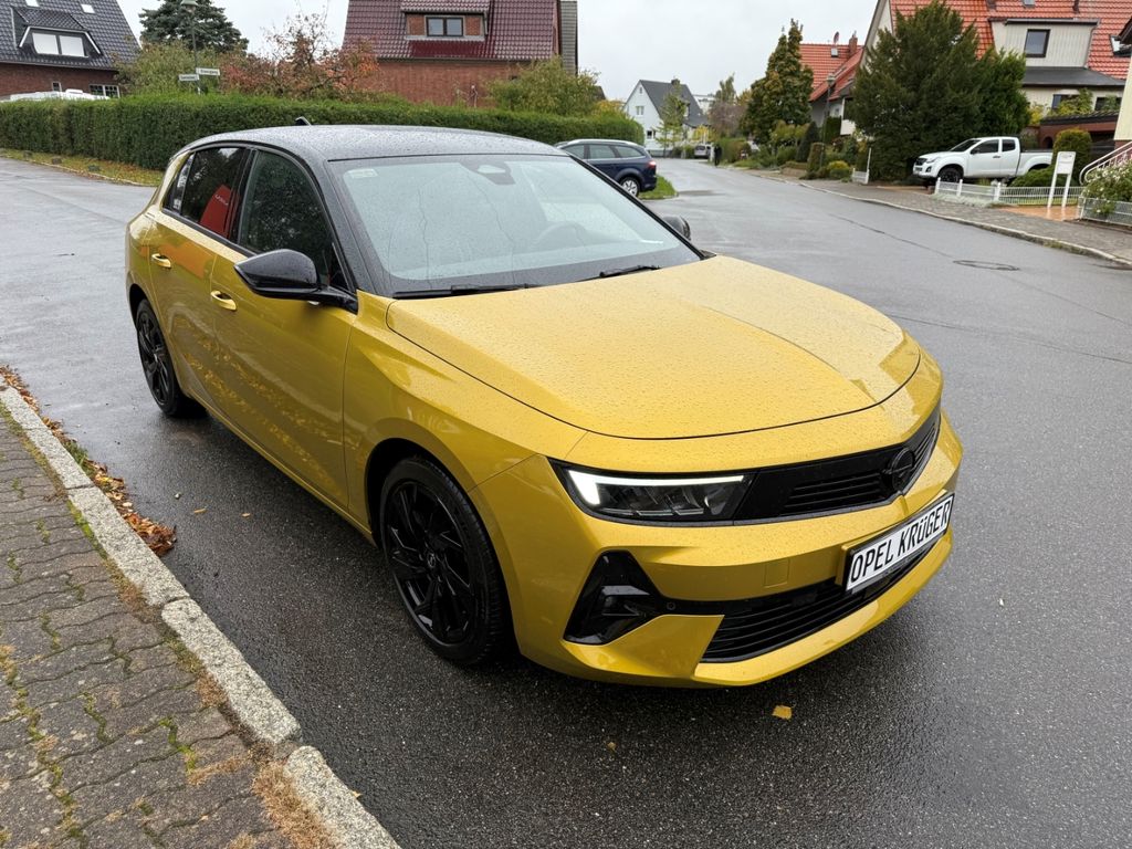 Opel Astra 2022