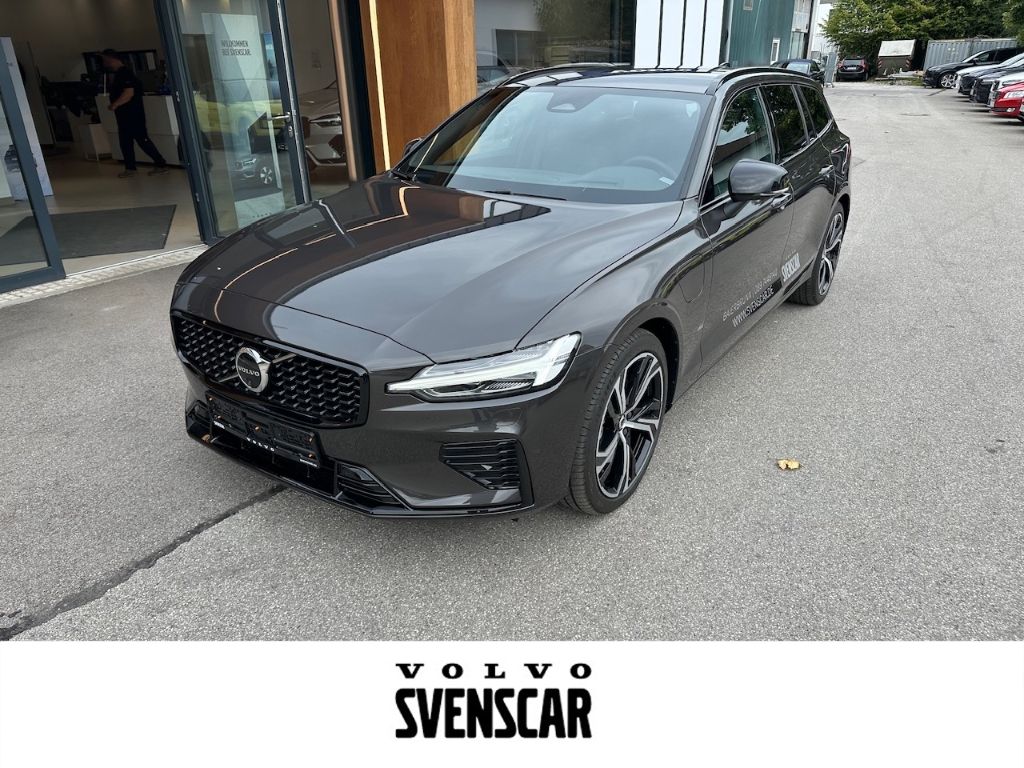 Volvo V60 2025