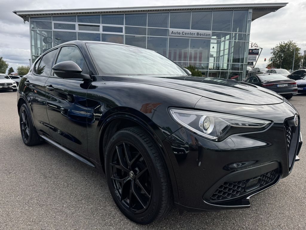 Alfa Romeo Stelvio 2021