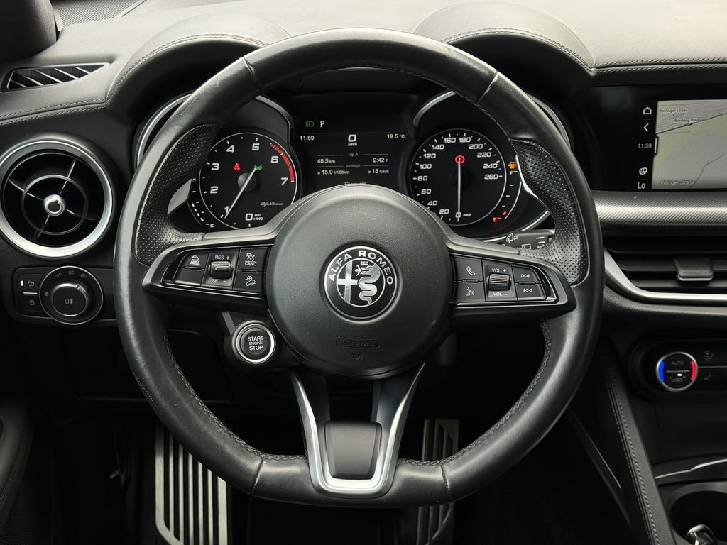 Alfa Romeo Stelvio 2021