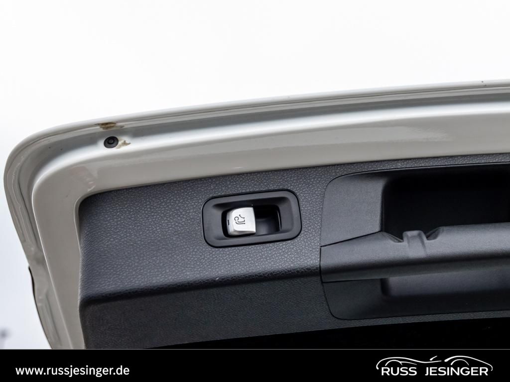 Mercedes-Benz E 300 2021