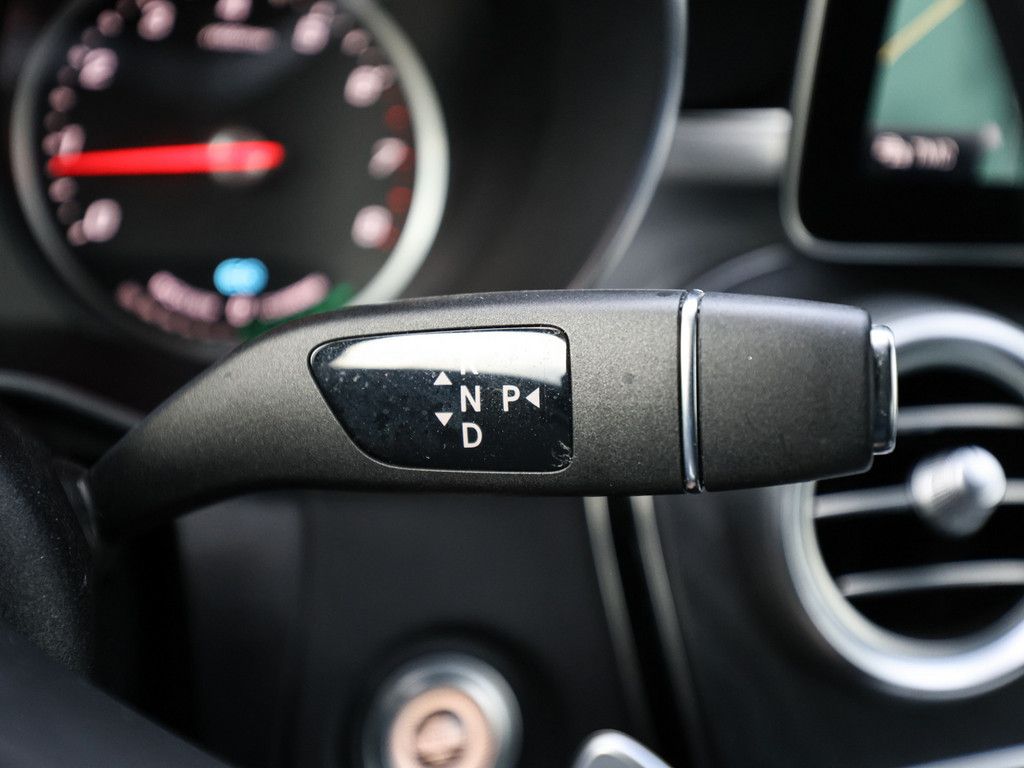 Mercedes-Benz C 200 2023