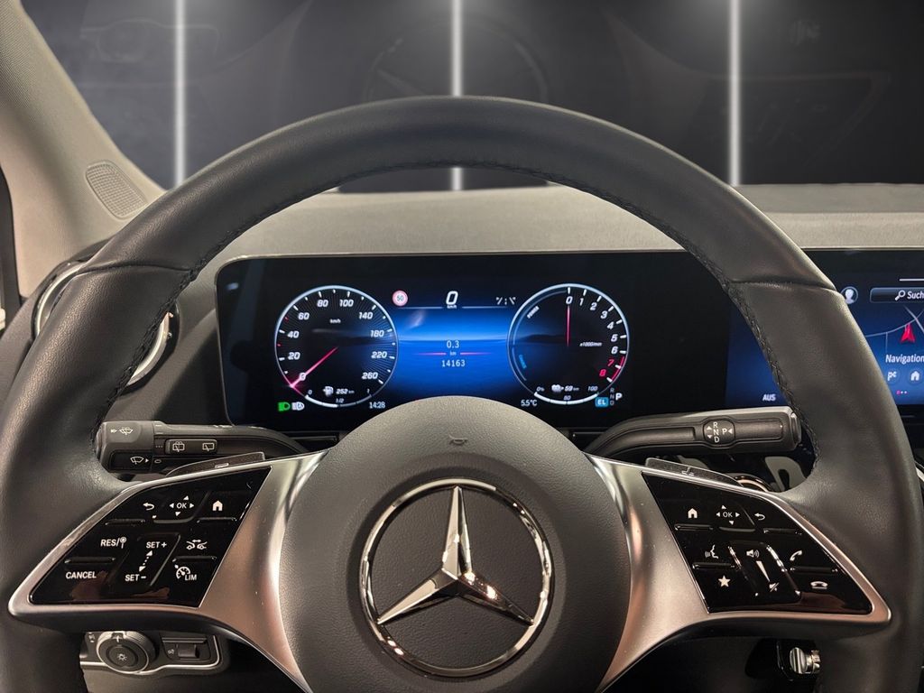 Mercedes-Benz B 250 2024